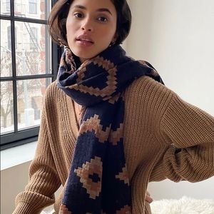 Navy/ Camel Wilfred blanket scarf